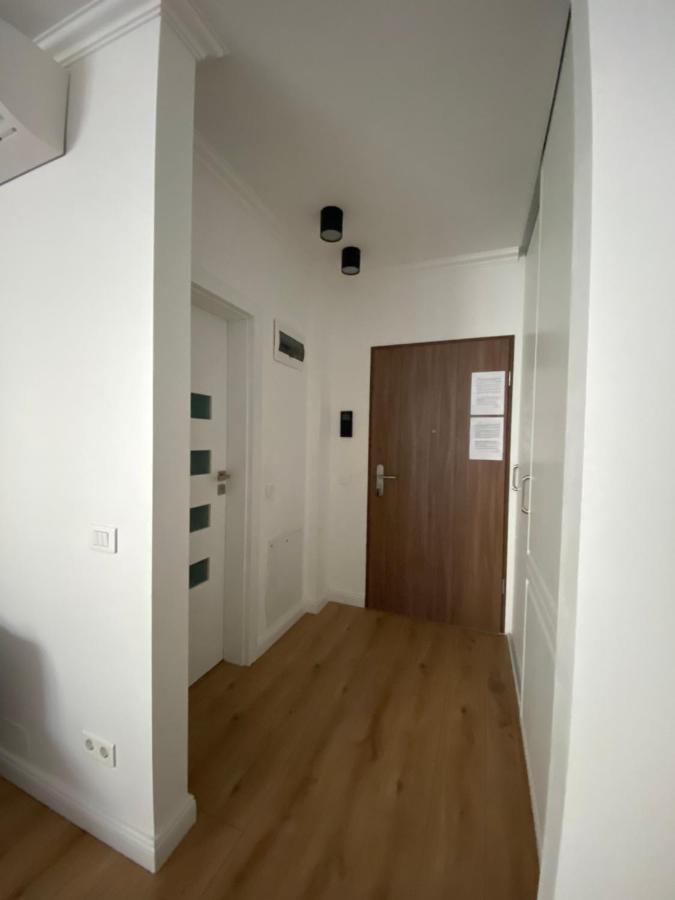 Central Park Apartment คลูจ-นาโปกา ภายนอก รูปภาพ